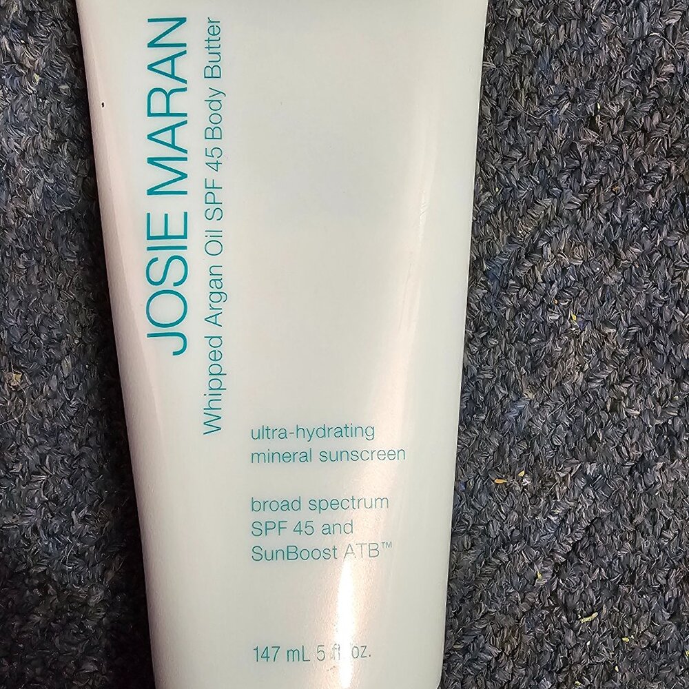 Josie maran sun tan lotion
